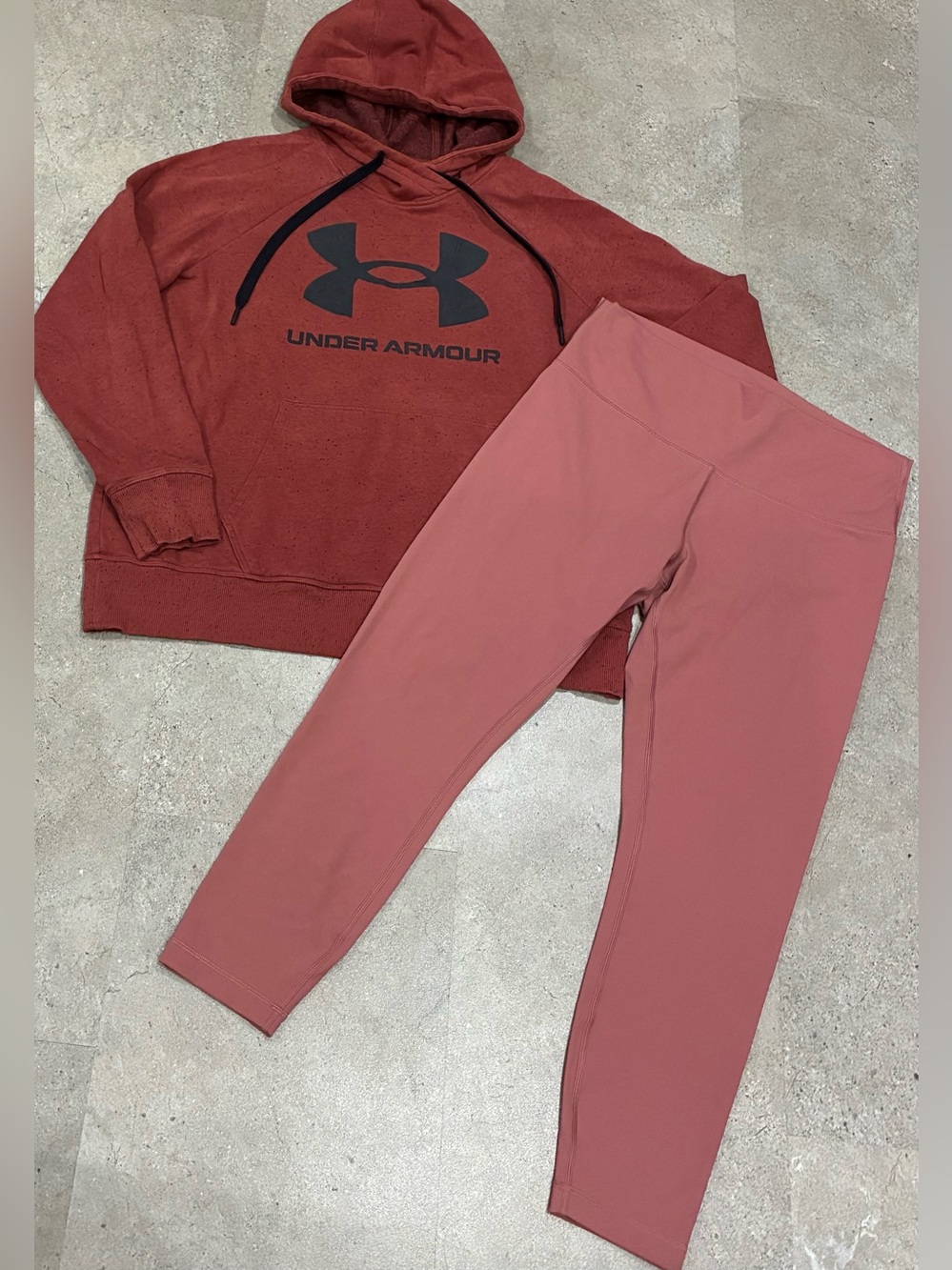 Womens LULULEMON/UNDER ARMOUR Hoodie Sweatshirt & Leggings, sz 12